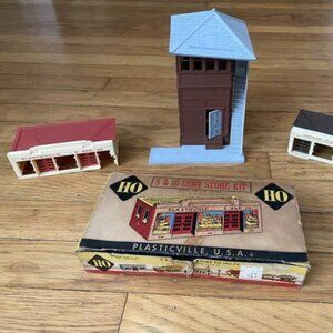 Lot of Vintage Plasticville Buildings